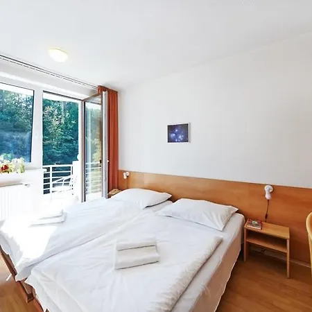 Hotel Global 3*