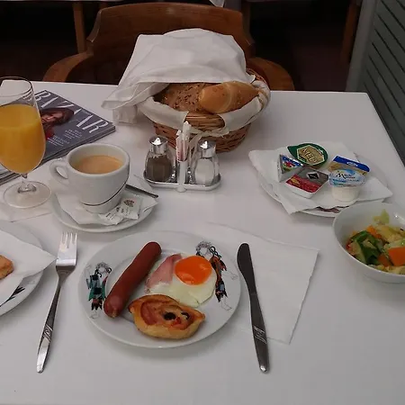 Hotel Global 3*